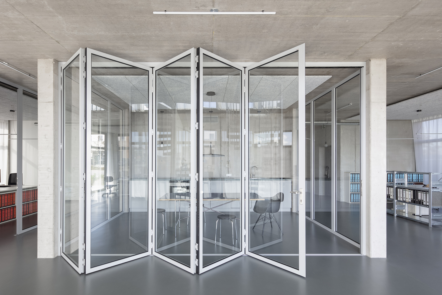 德国 TINA–灵活的办公和住宅建筑丨索齐亚工作室-20