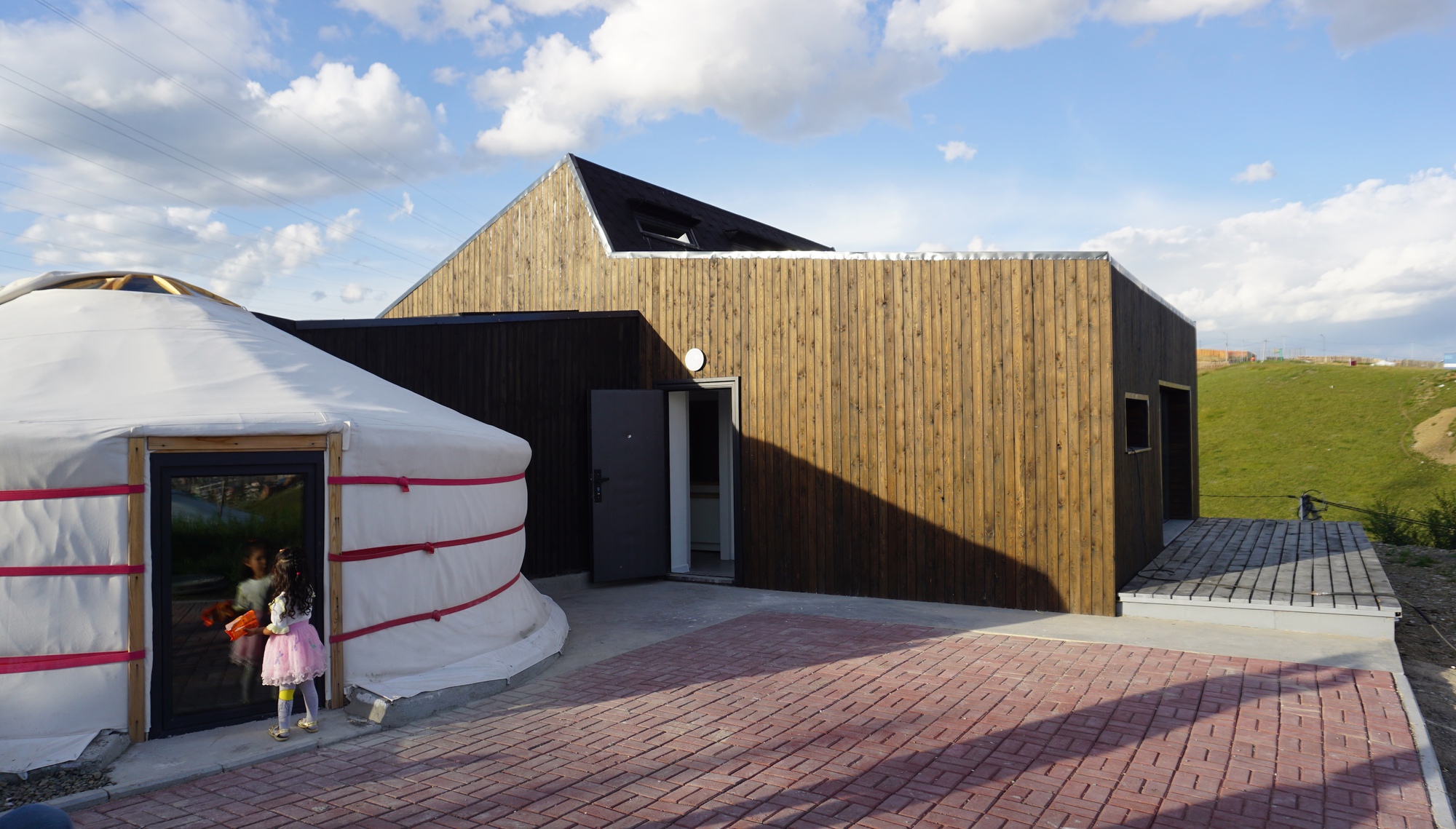 Ger Plug-In 3.0 / District Development Unit-29