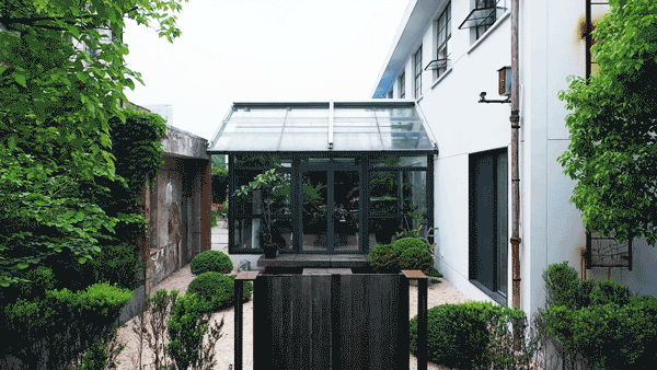 设计师夫妻租下1000㎡破厂亲手改造,搭出超美房中房-33