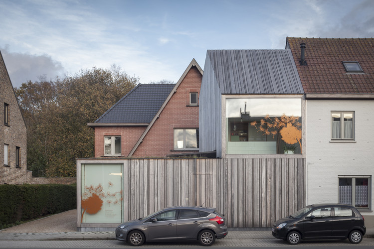 比利时布鲁日温暖牙科诊所-58