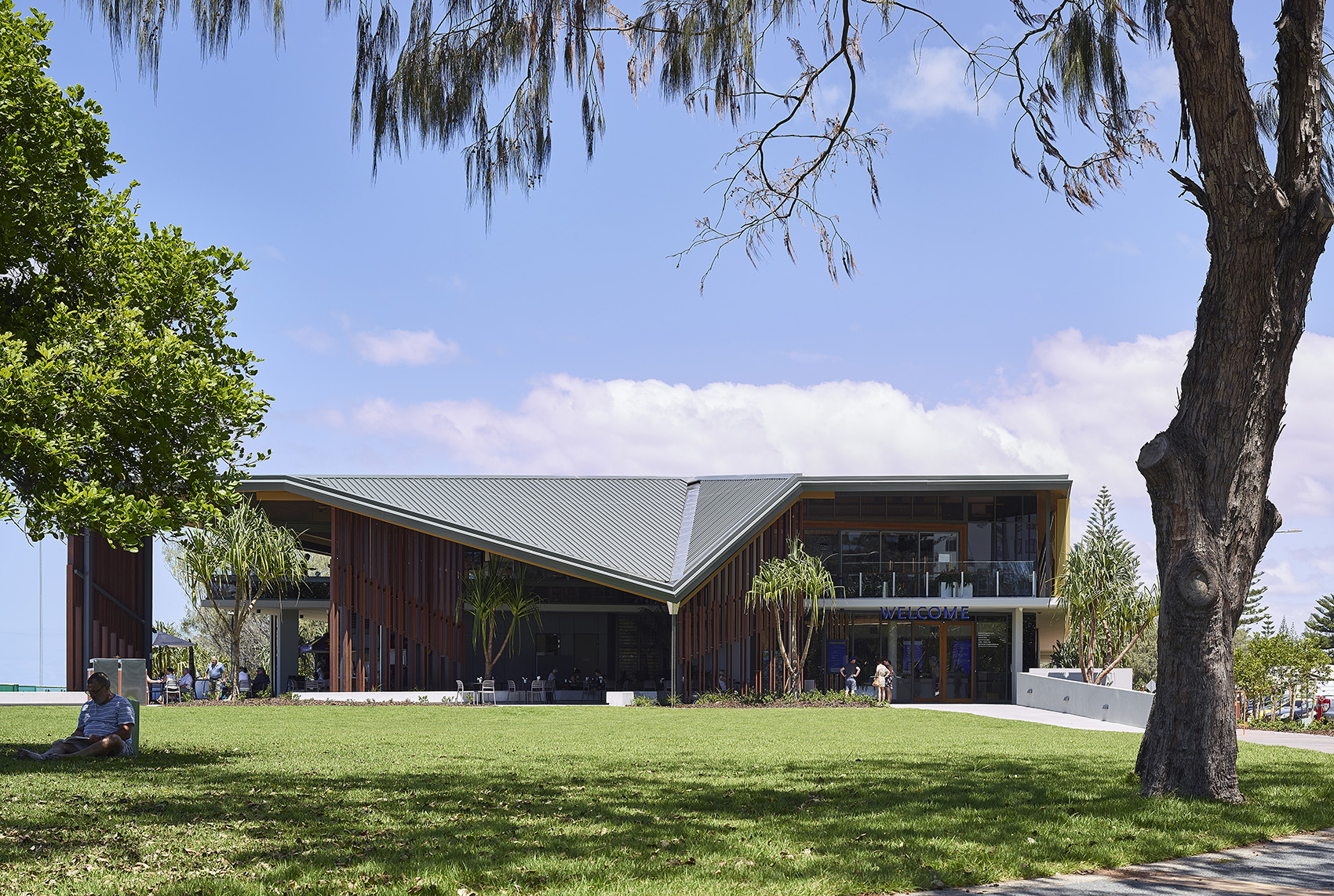 Kurrawa水上救援社团中心,澳大利亚 / Arkhefield-69