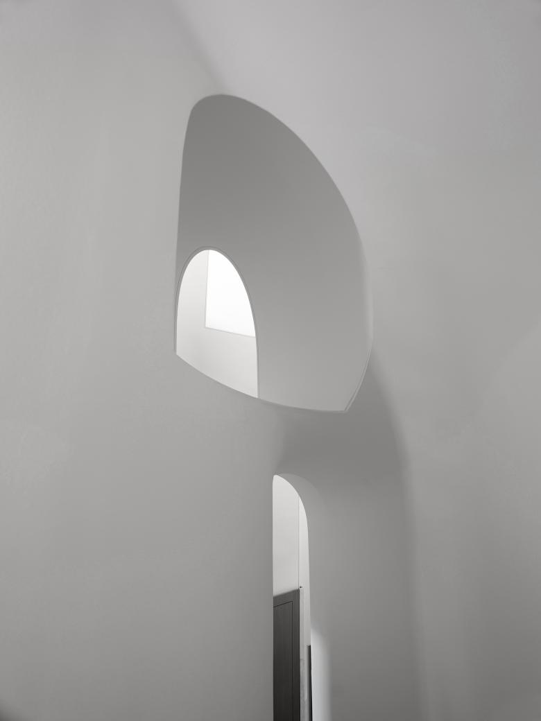 圣萨尔基斯教堂丨美国德克萨斯丨David Hotson Architect-4