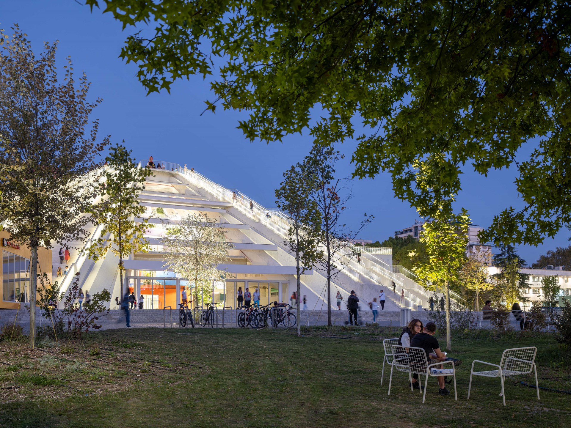 阿尔巴尼亚地拉那金字塔改造项目丨MVRDV-13