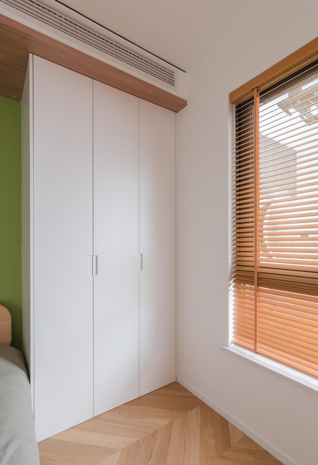 蓝墙叠窗之家-78