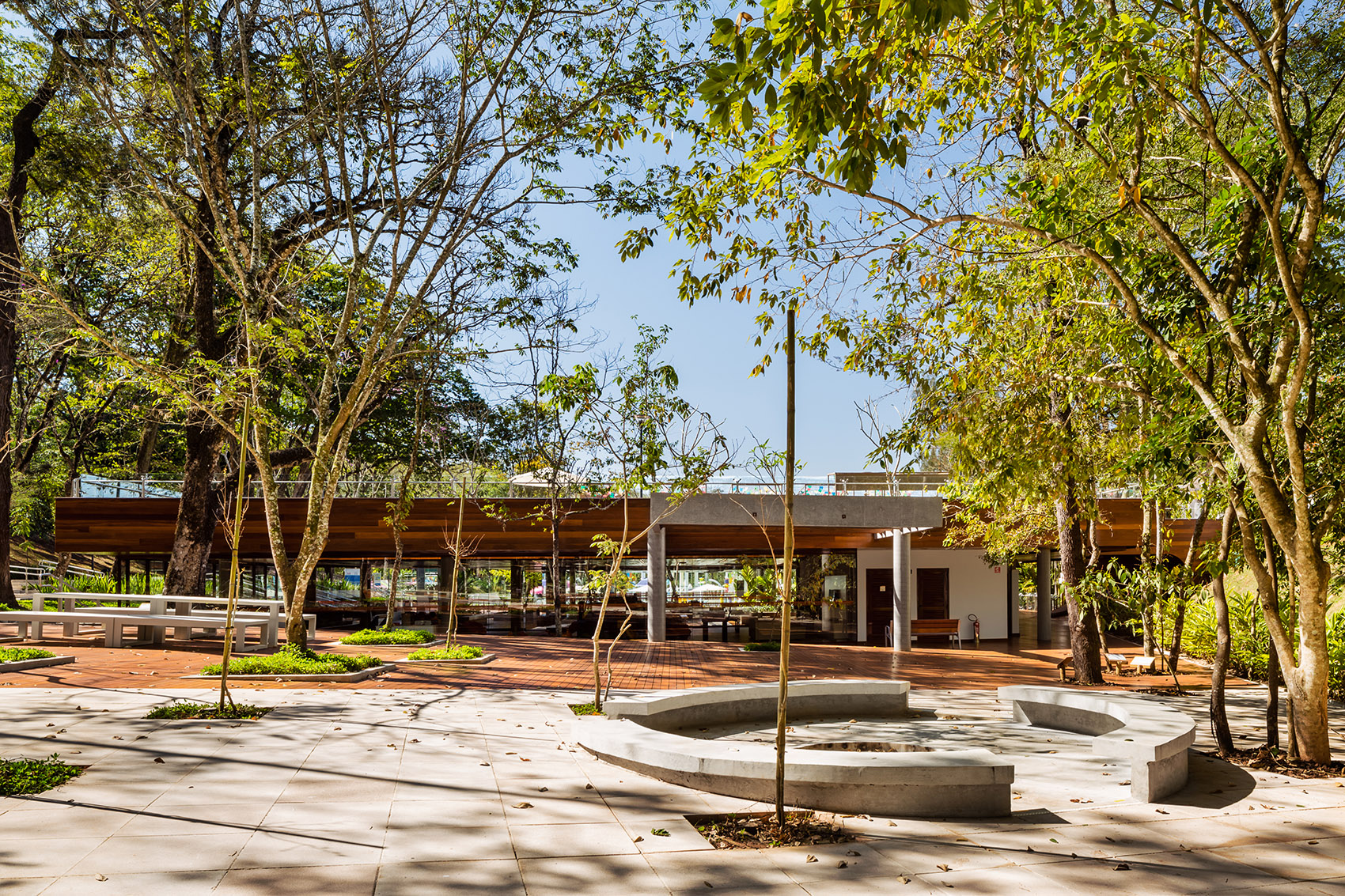 圣佩德罗大酒店新建休闲区，巴西 / Levisky Arquitetos｜ Estratégia Urbana-9