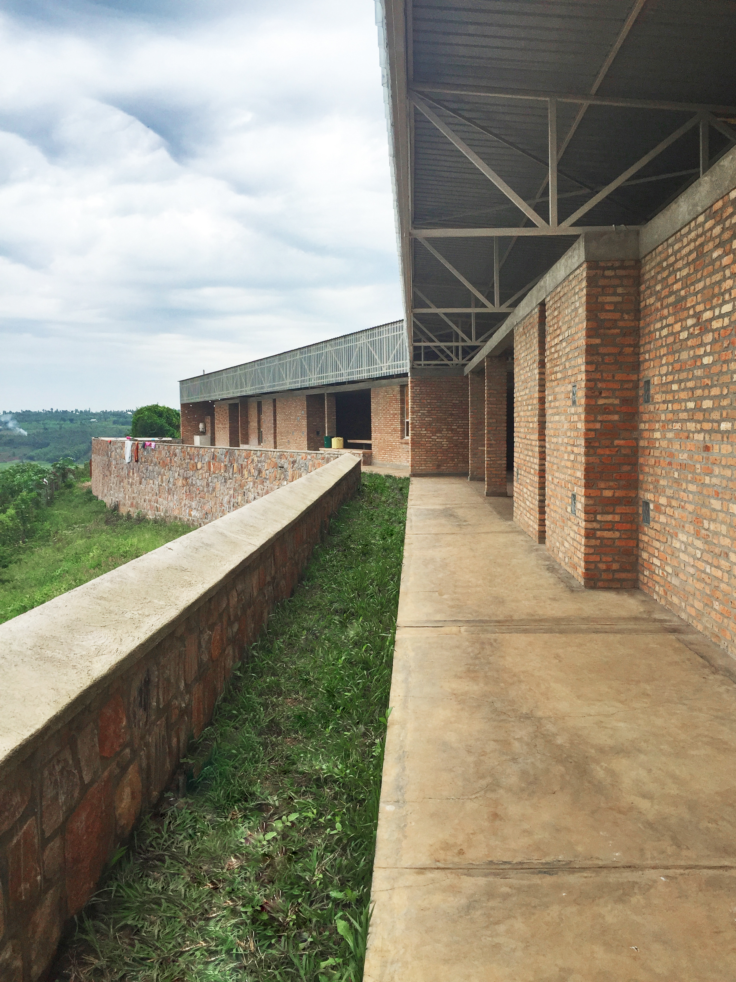 Rwanda 校园宿舍设计,绿色环保融入生活-11