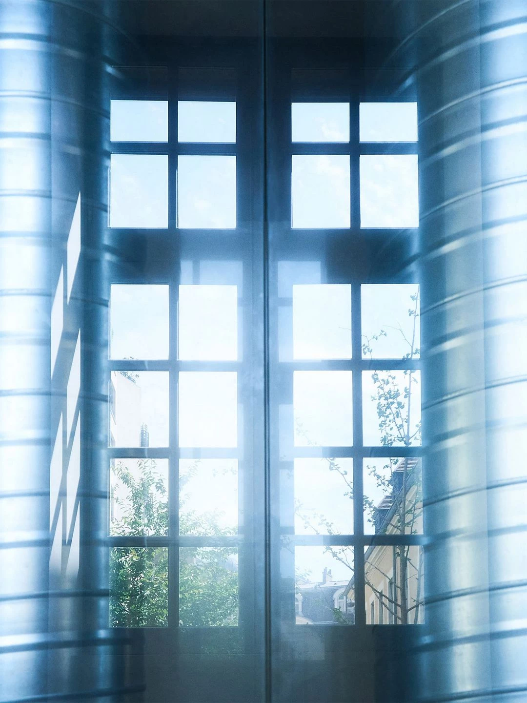 巴黎前医院中的灵动餐厅设计-25