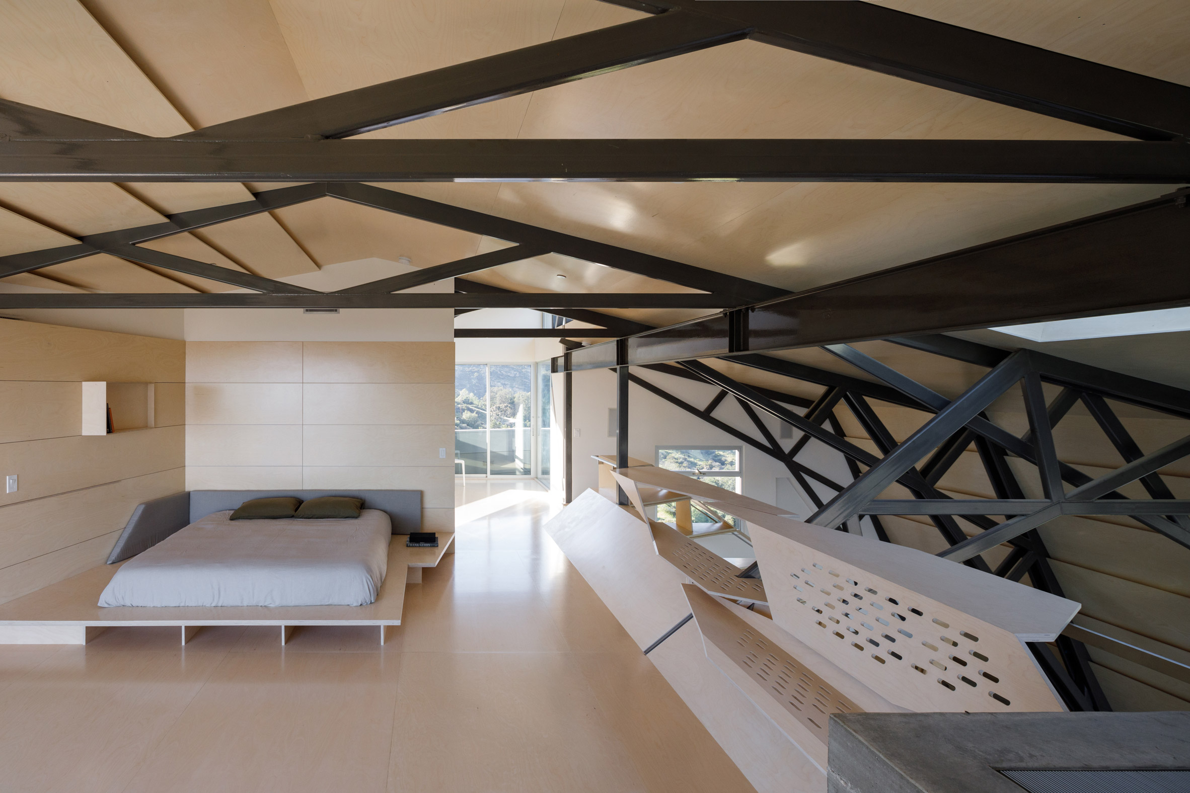 山脊上的 4/Way House | 野性与安全的完美结合-31