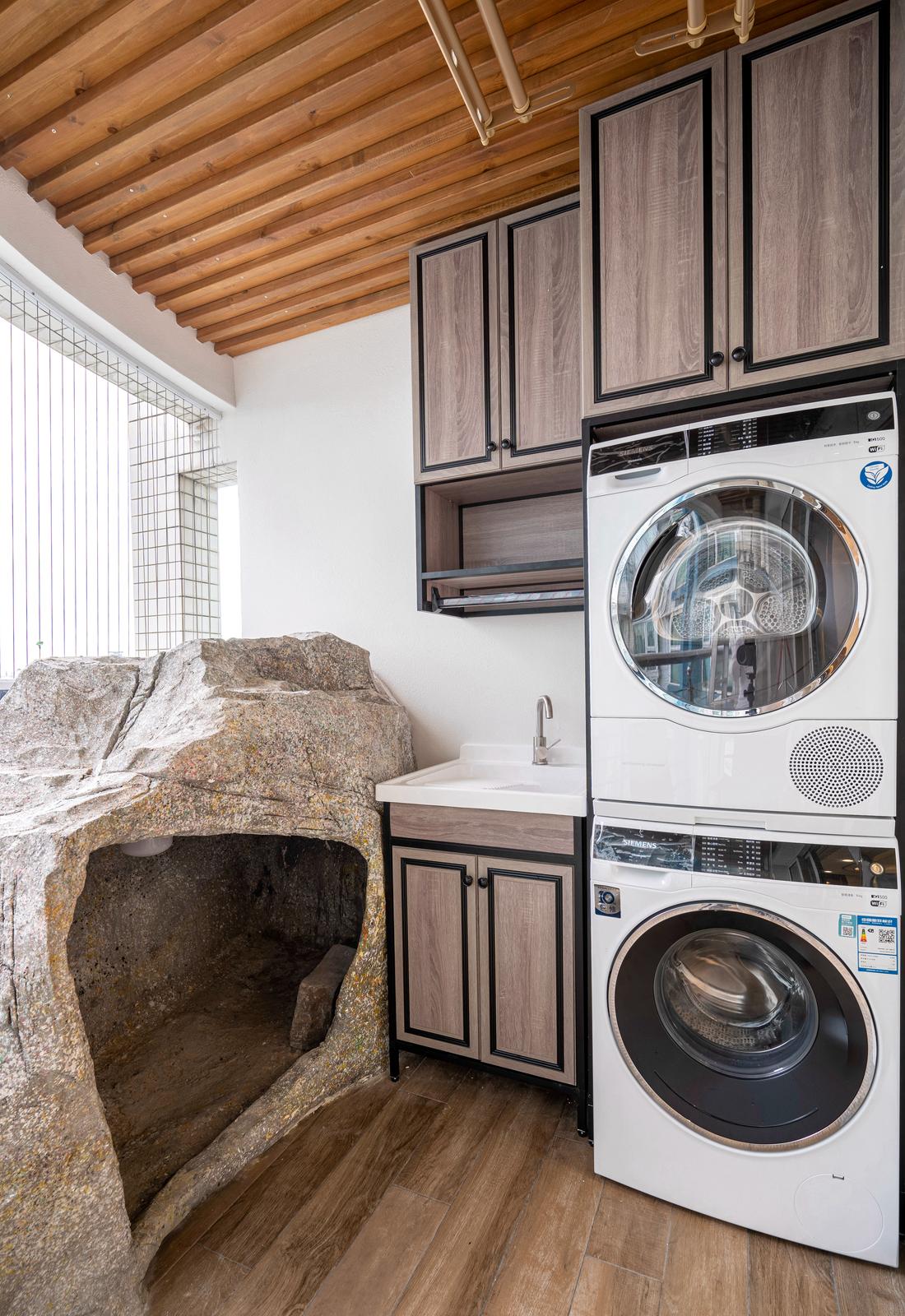 现代简约风家居设计,温馨舒适与功能性完美结合-27