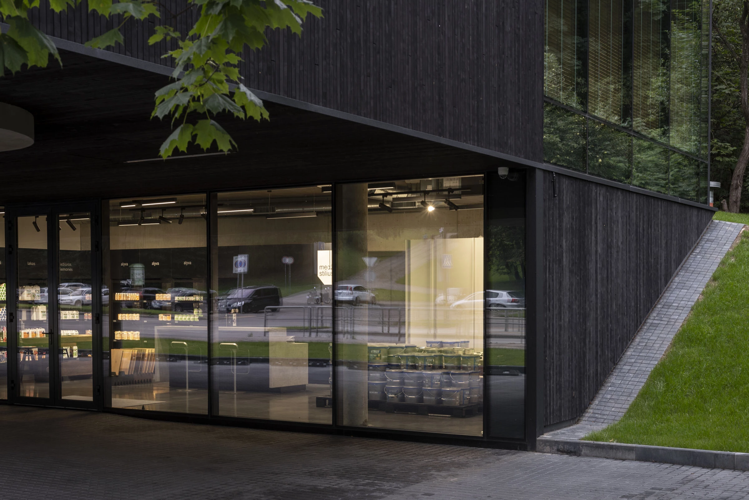 Kaunas 商业建筑丨立陶宛考纳斯-36