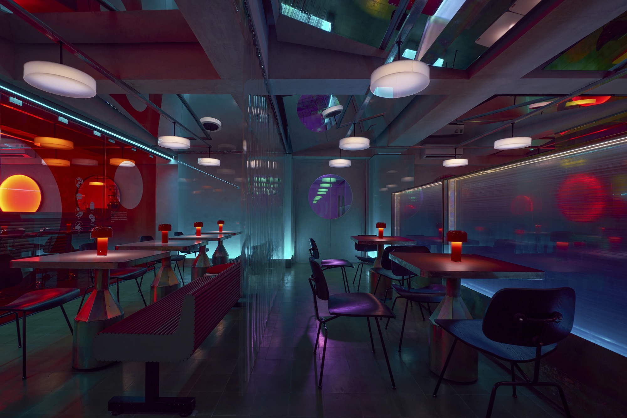 Okkio Nguyễn Siêu Café  / Red5studio-24