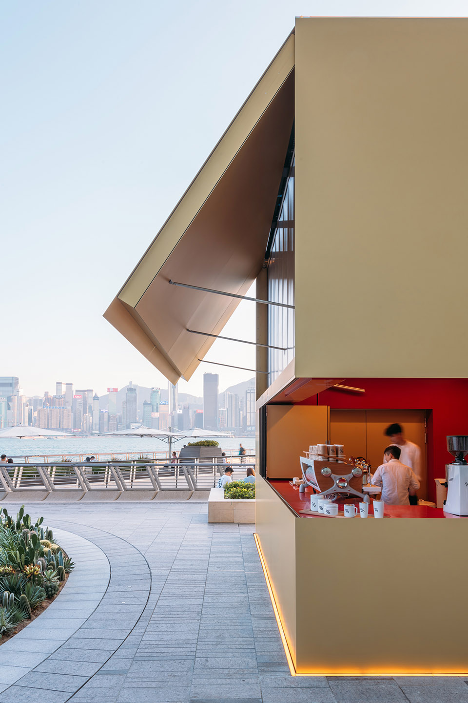 KUBE多功能装置，香港 / OMA-8