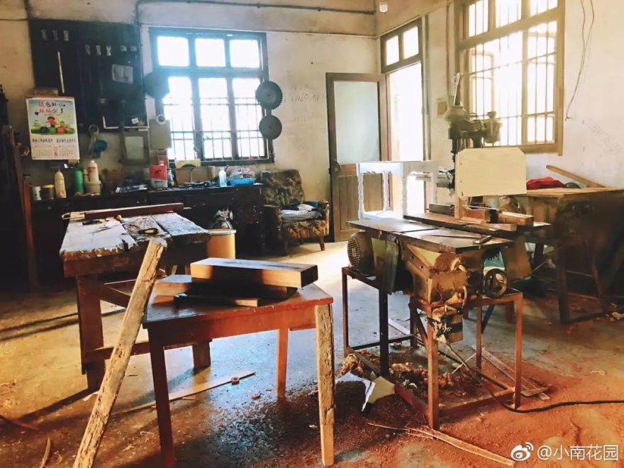 78岁爷爷改造荒废院子,为孙女建起一座花园-92