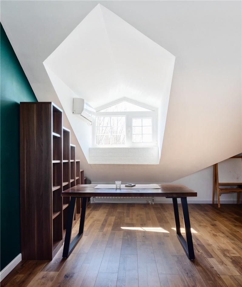 色彩斑斓的别墅 LOFT，童趣与优雅共生-14