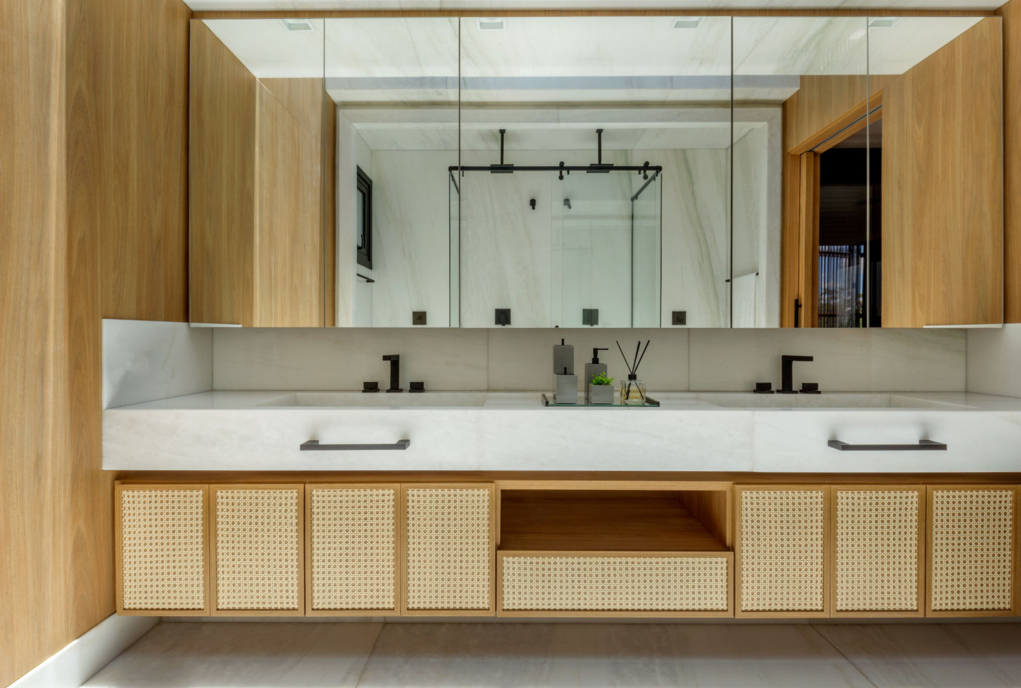 巴西 AK 住宅丨Leo Romano-40