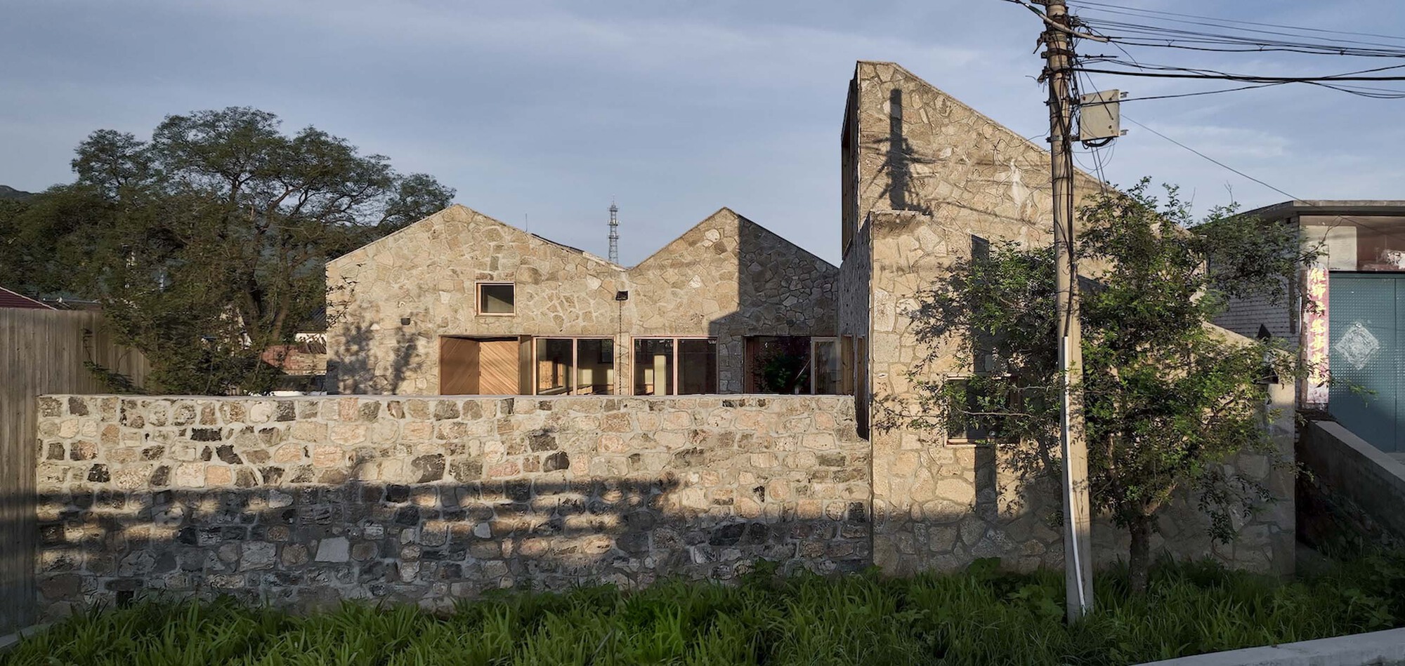 折叠式屋顶庭院住宅丨中国北京丨MAT Office-13