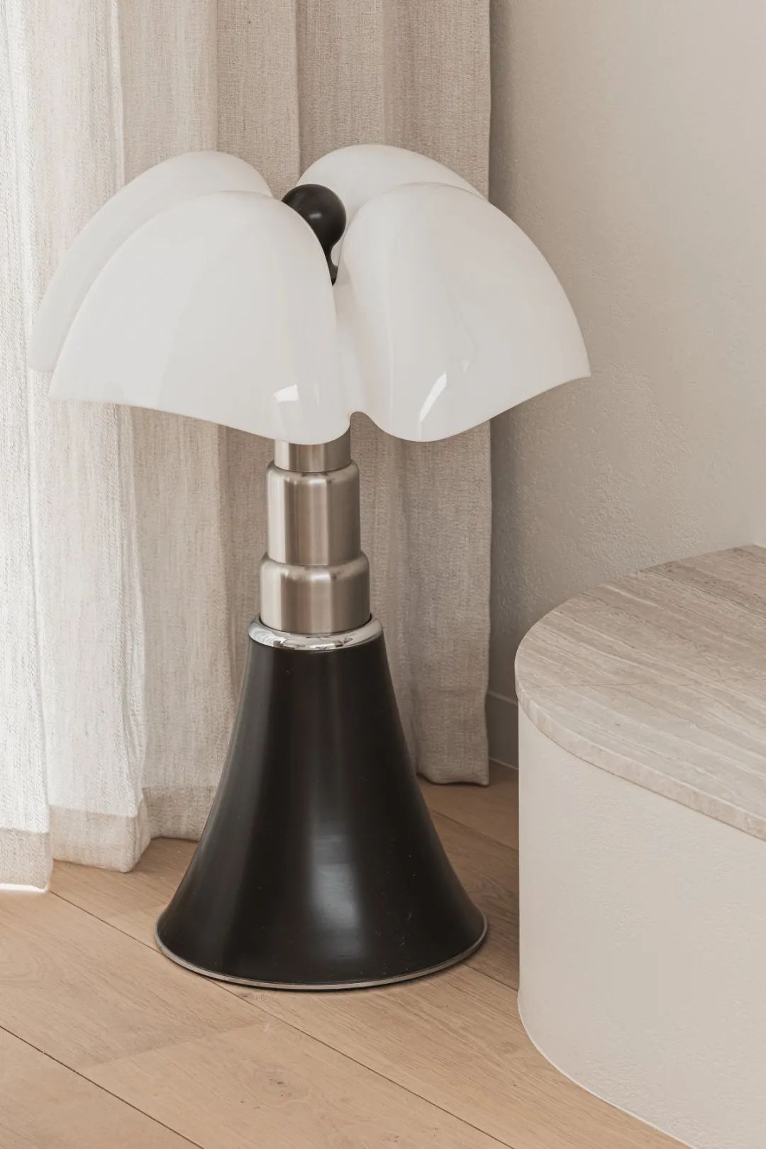 极简奢华的空间美学 · 比利时 Kortrijk jk House丨Laura Calleeuw-31