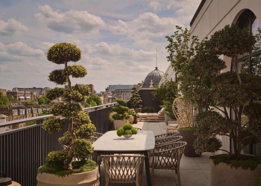 伦敦六善酒店及相关公寓项目丨英国伦敦丨建筑修复Foster Partners,室内设计AvroKO等-151