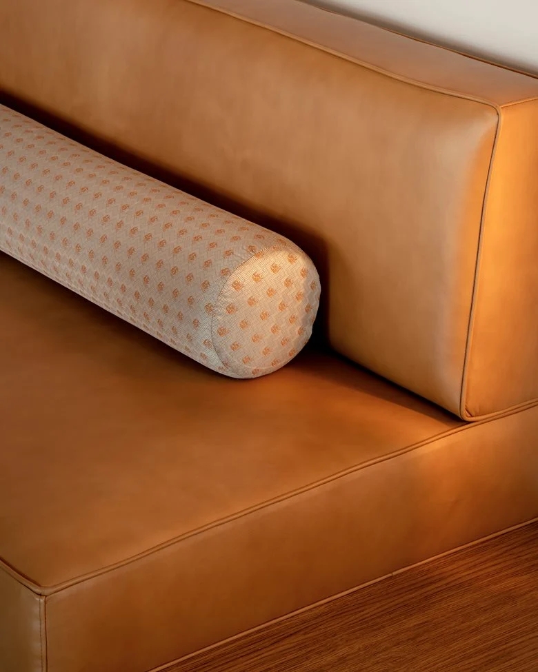 
柔和曲线和原始纹理结合低调时尚的办公室设计 - 戈者设计 | 戈者设计-14