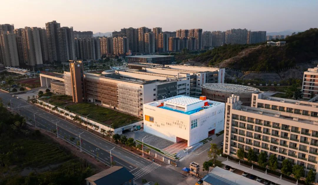 河源市中小学科普教育馆丨中国河源丨华南理工大学建筑设计研究院-0