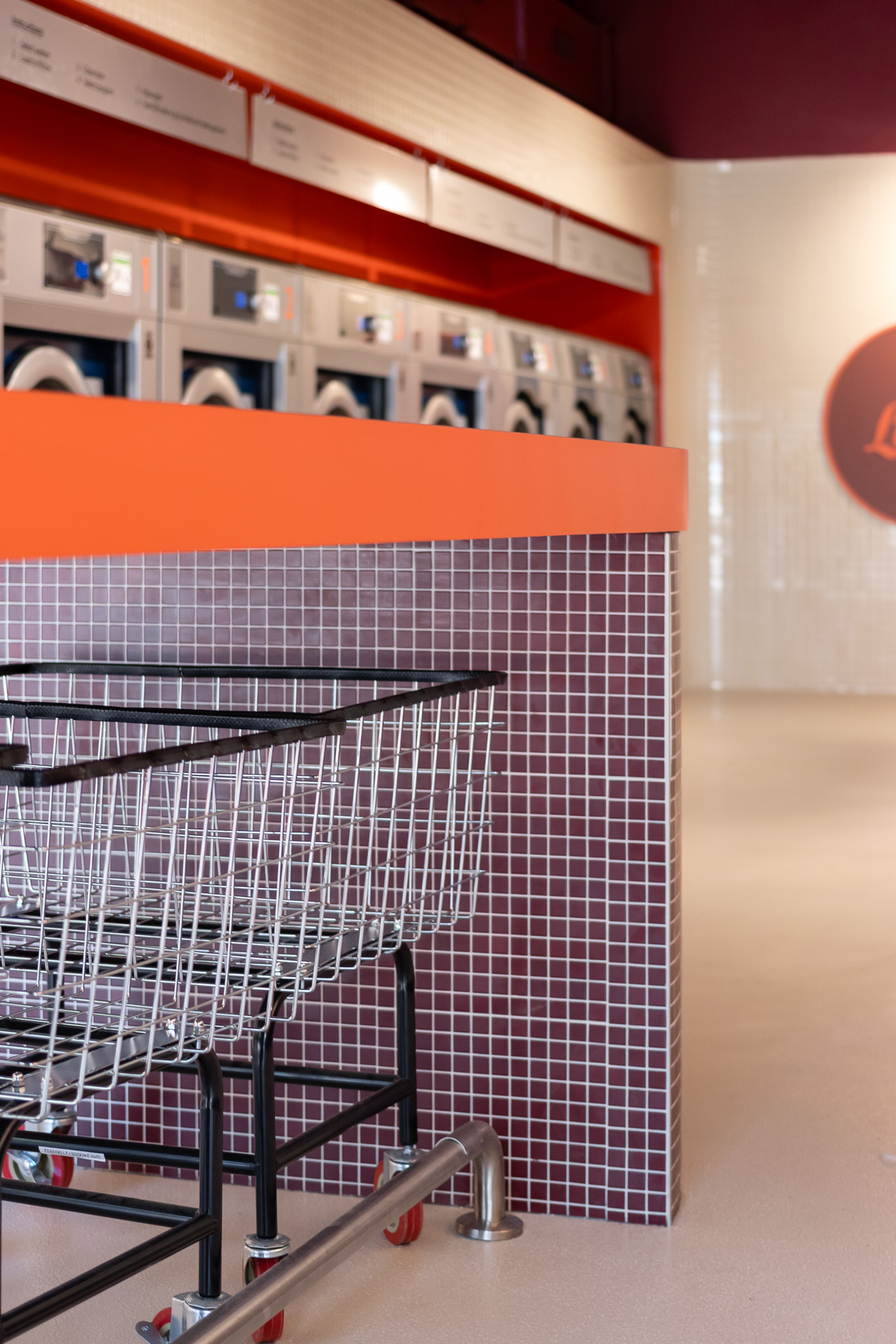 LILLIAN'S LAUNDROMAT-24