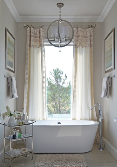My Houzz: Color-Happy Country Living in Fort Worth  -  Decor Ideas-47