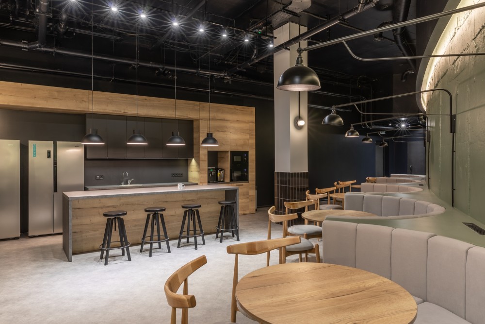 BeeWorking Holosiiv 乌克兰基辅共享办公空间设计丨BeeWorking 内部设计团队-37