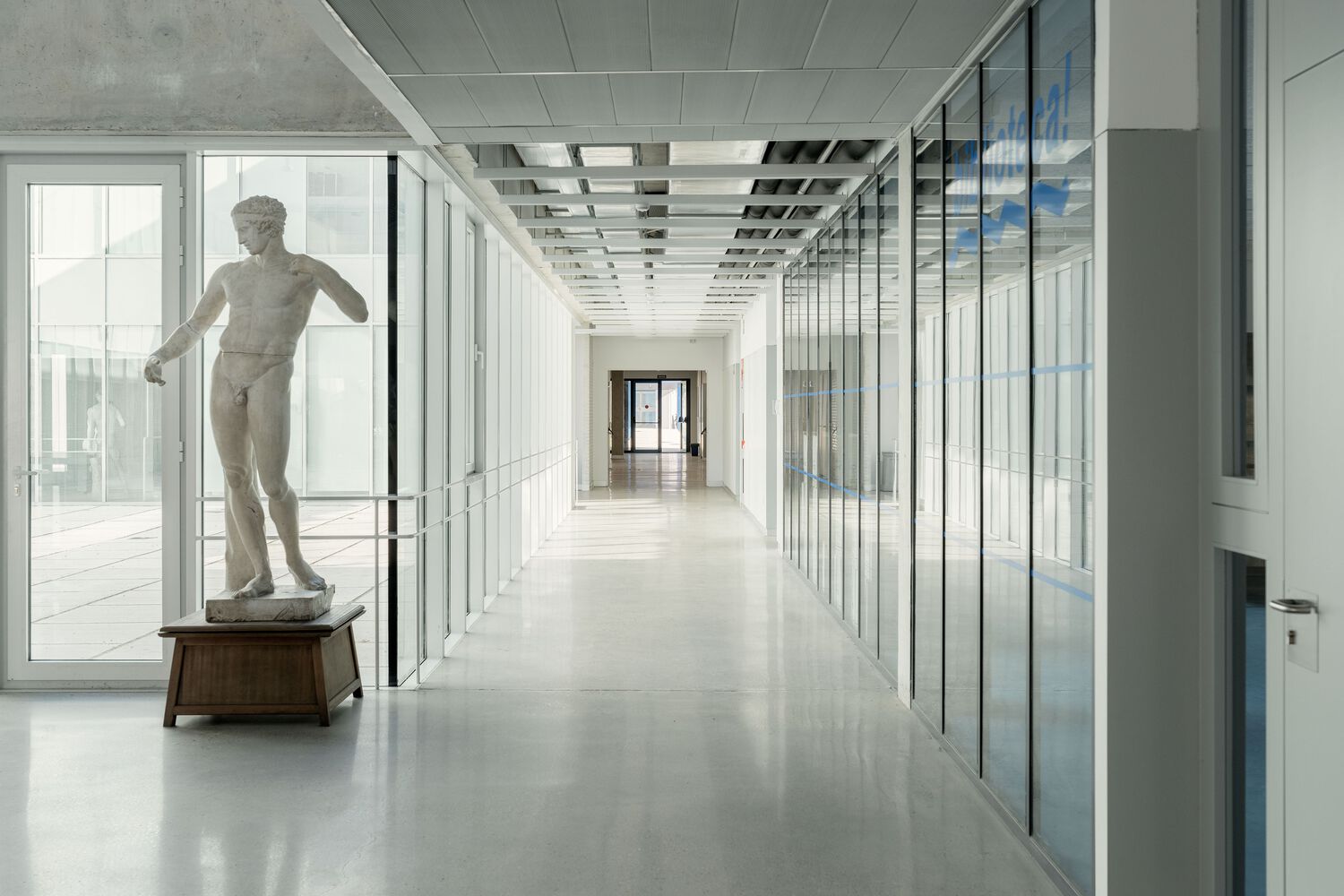 巴利亚多利德艺术学校丨西班牙巴利亚多利德丨Estudio Primitivo Gonzalez | eGa-36