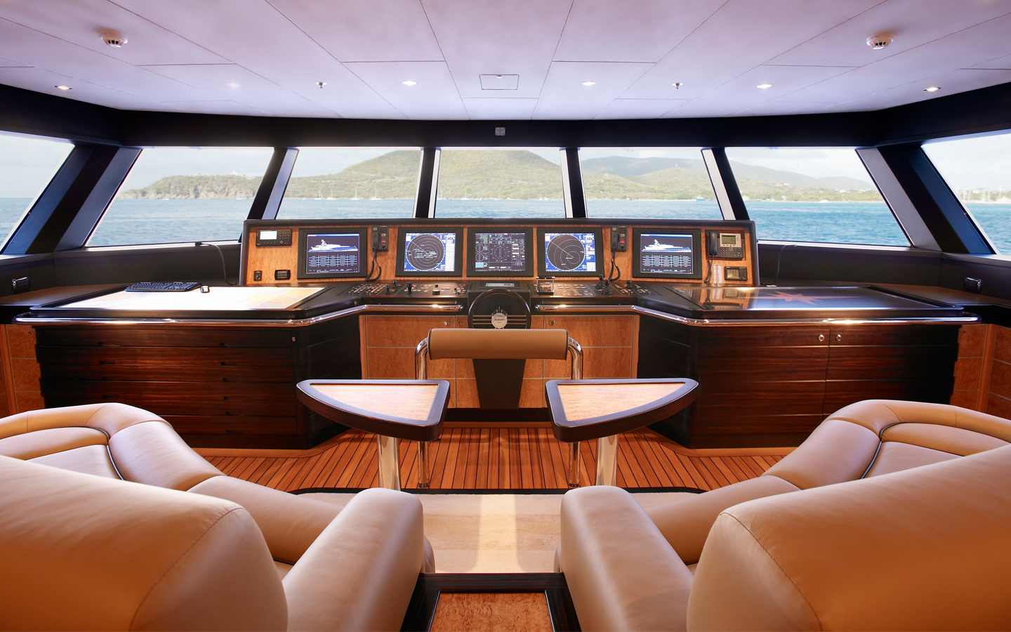 Bannenberg - Rowell Design——游艇内部设计-2-13