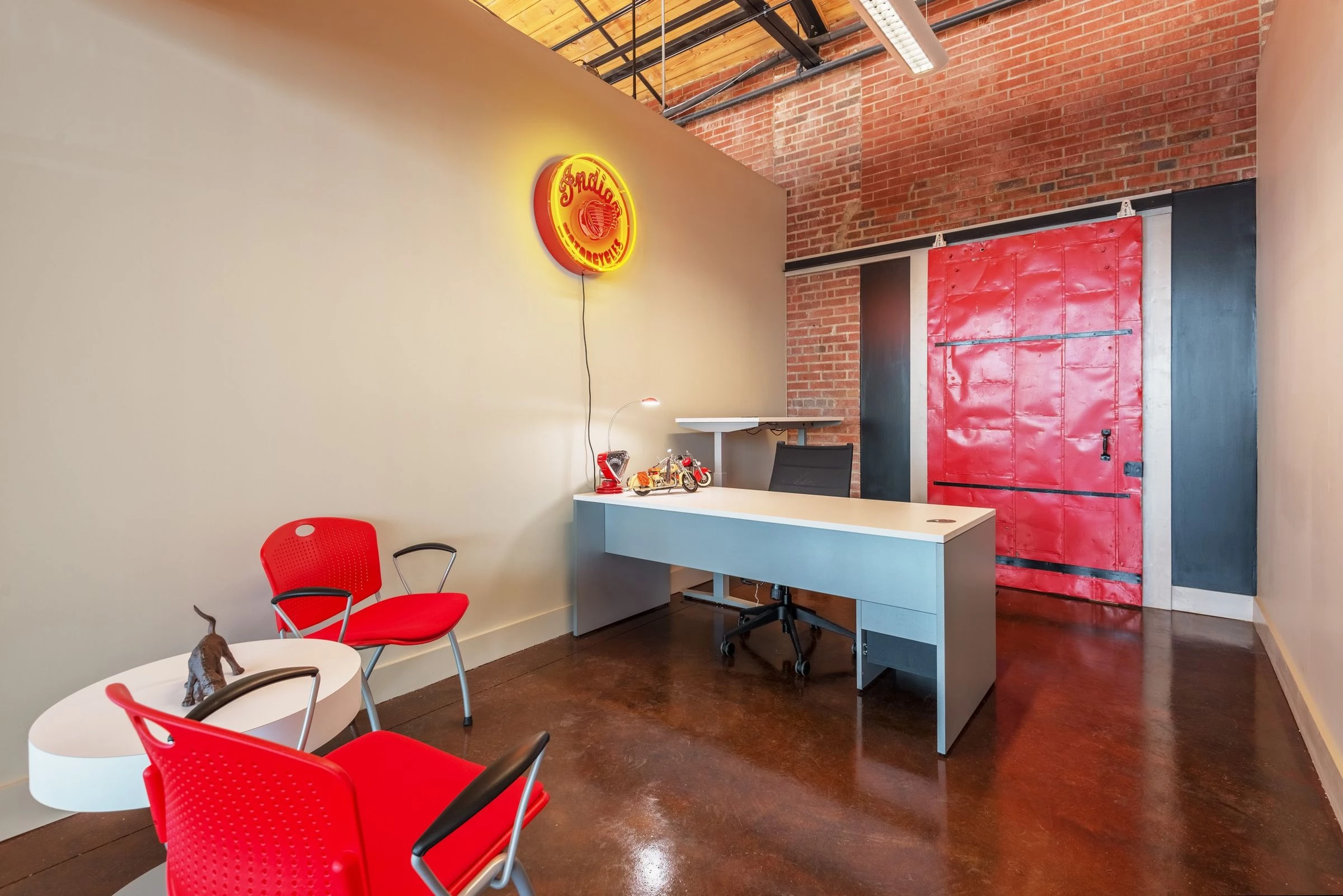 Blue Bloodhound 总部-22