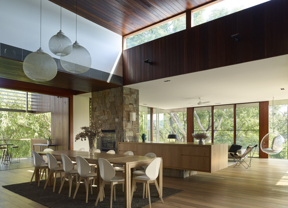 鹿 hurst 别墅 | 现代主义倾向的透明与坚实之作-16