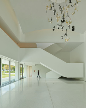 德国汉堡 Montblanc Haus 展览中心丨Nieto Sobejano Arquitectos