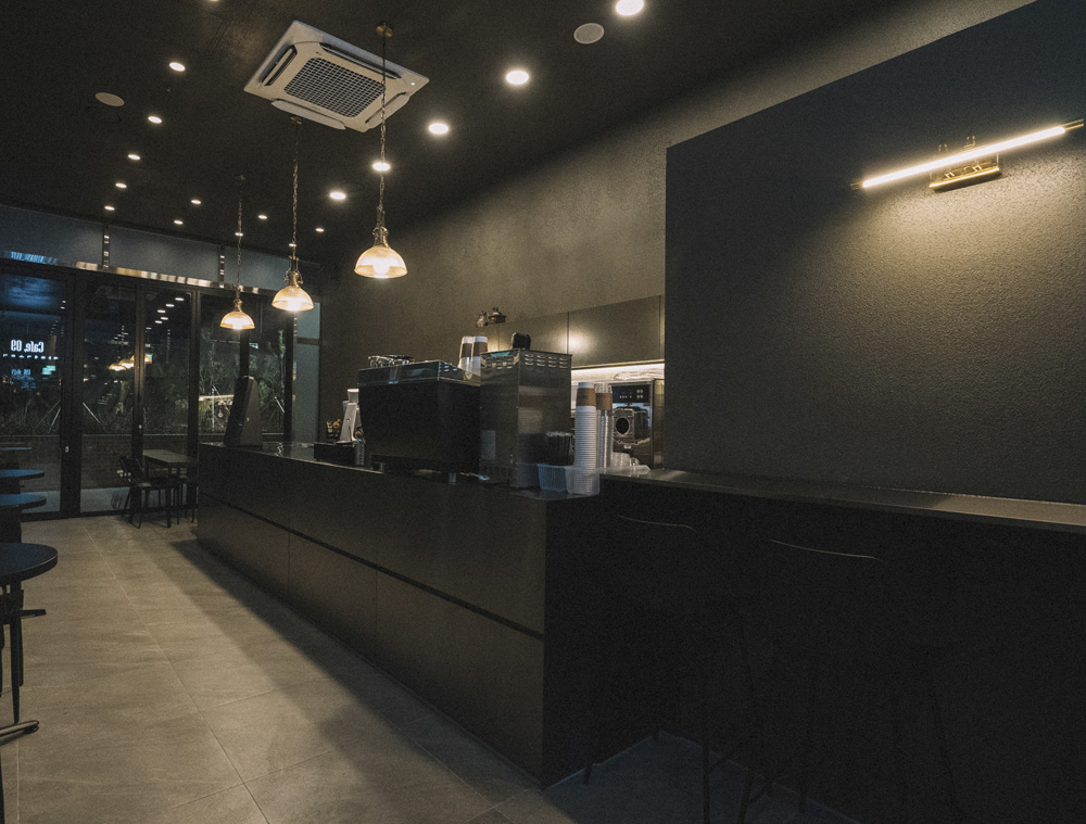 现代简约咖啡厅设计，演绎时尚与品味-6