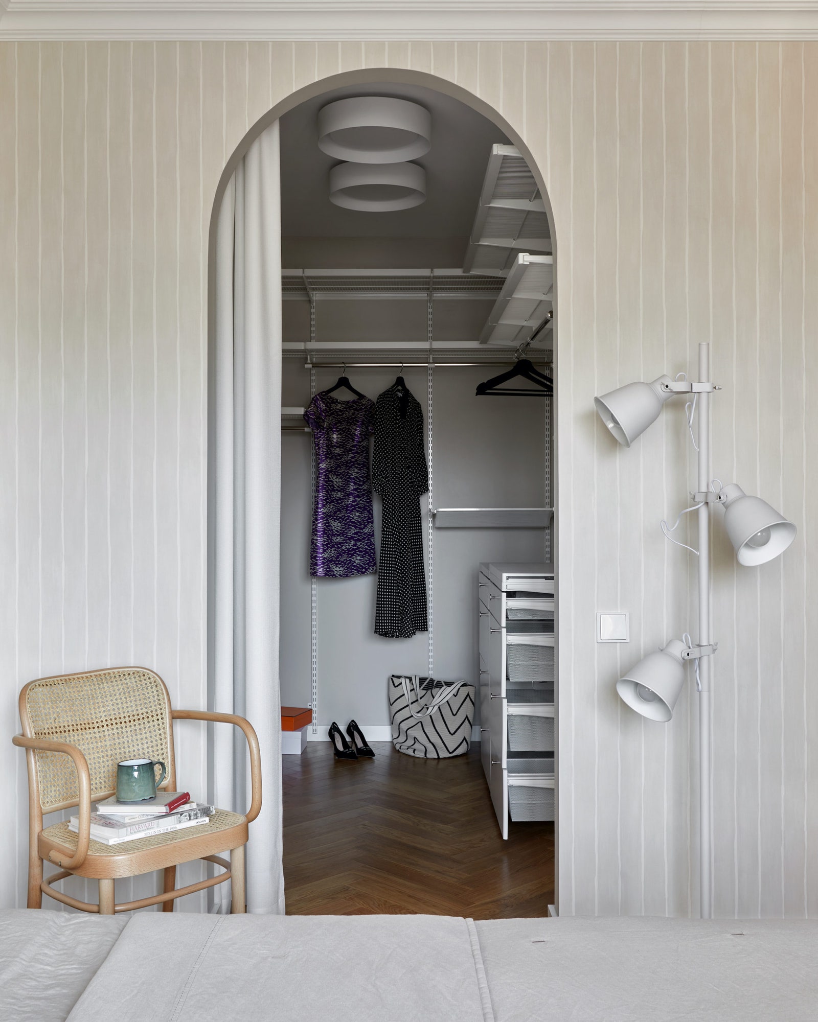 多样风格打造完美衣橱,15 个案例展现不同设计魅力-45