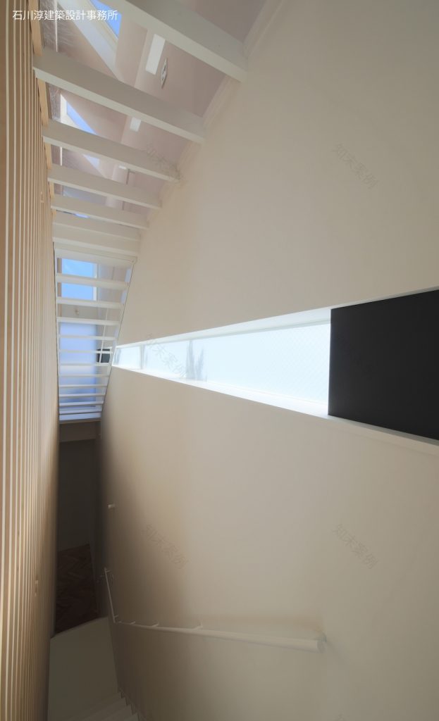 OUCHI 30 光を楽しむ家丨日本京都丨石川淳建築設計事務所(设计担当石川淳・鶴希世)-43