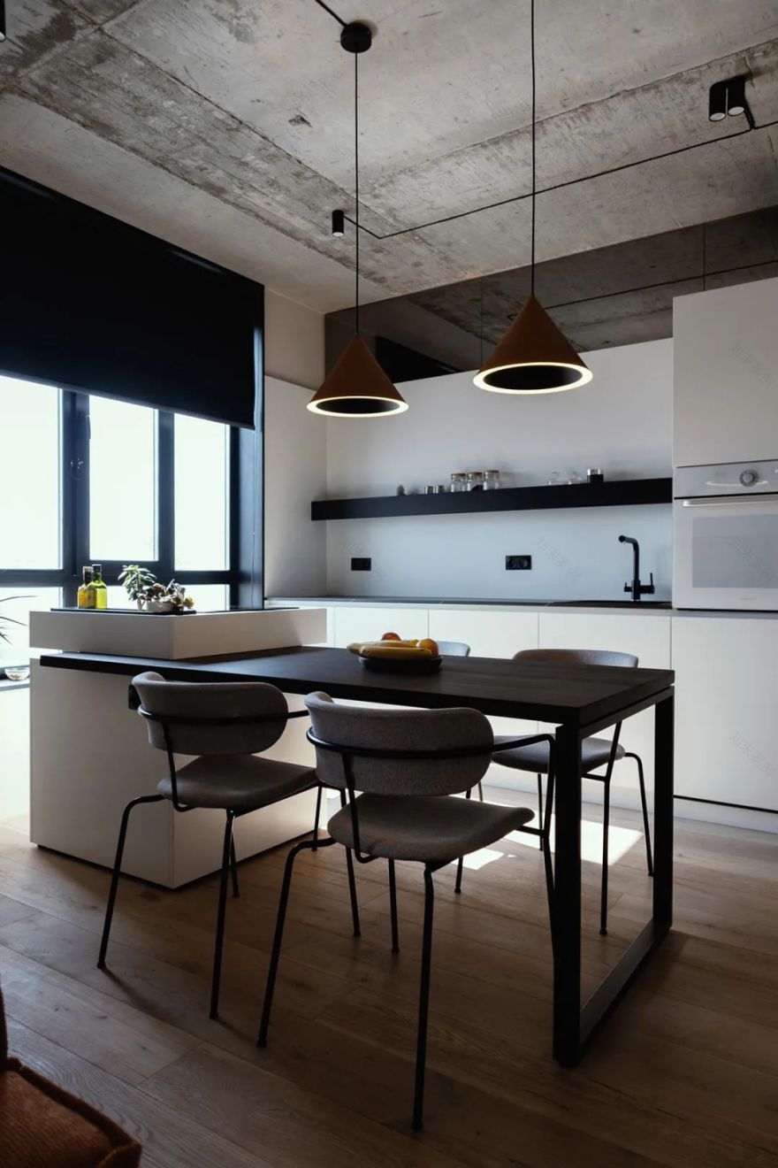 乌克兰极简主义公寓丨MARRA GROUP-34