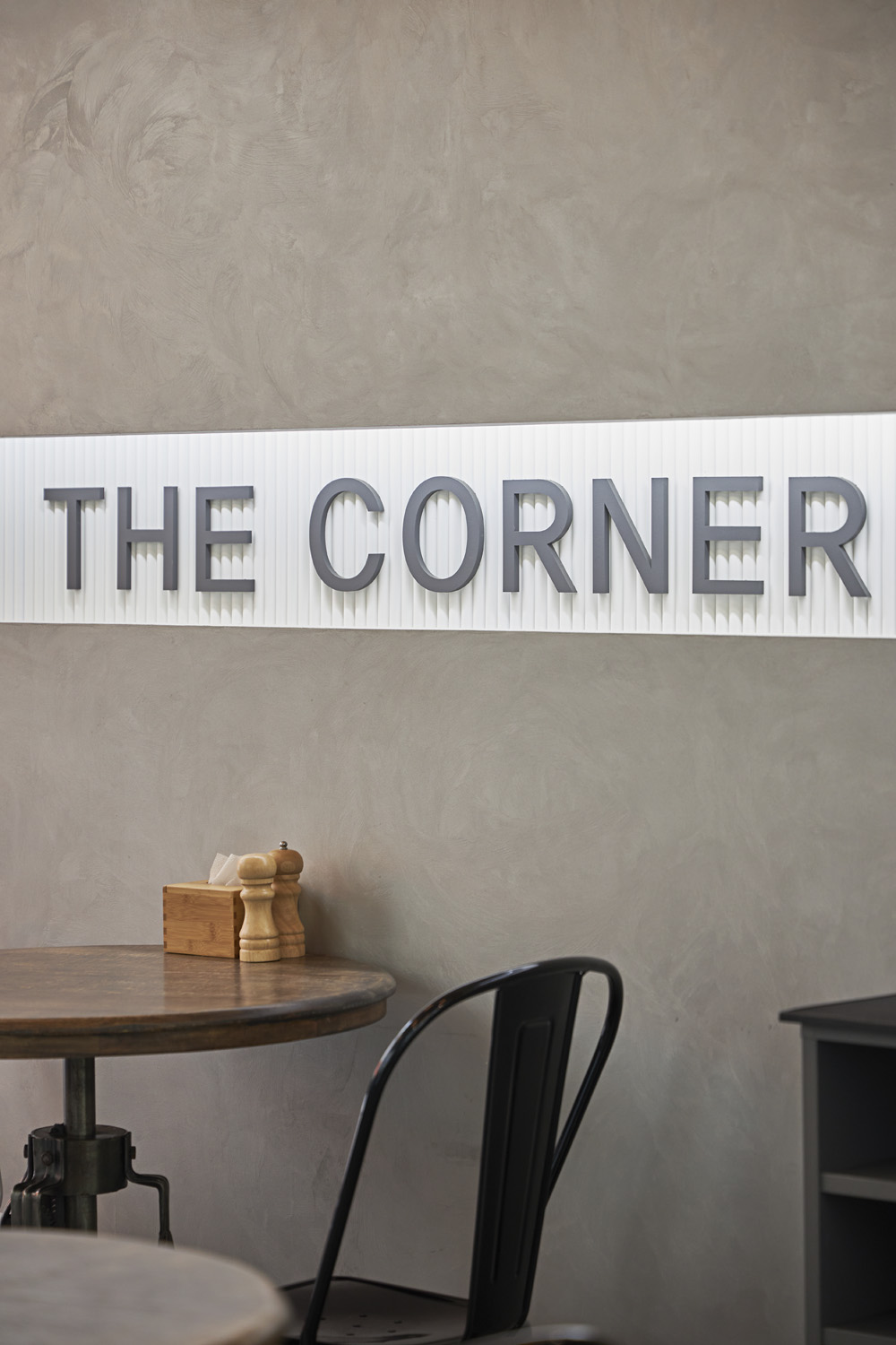 22 度现代简约餐厅 | 卓越的室内设计-16