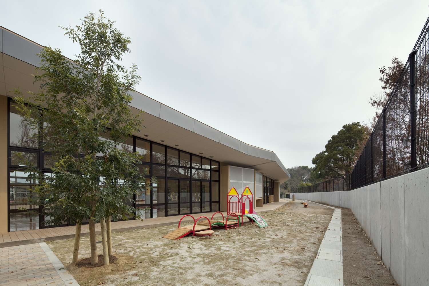 たがわこどもセンター『まいまい』（田川儿童中心“Maimai”）丨日本福冈丨塩塚隆生アトリエ（盐冢隆生工作室）-22