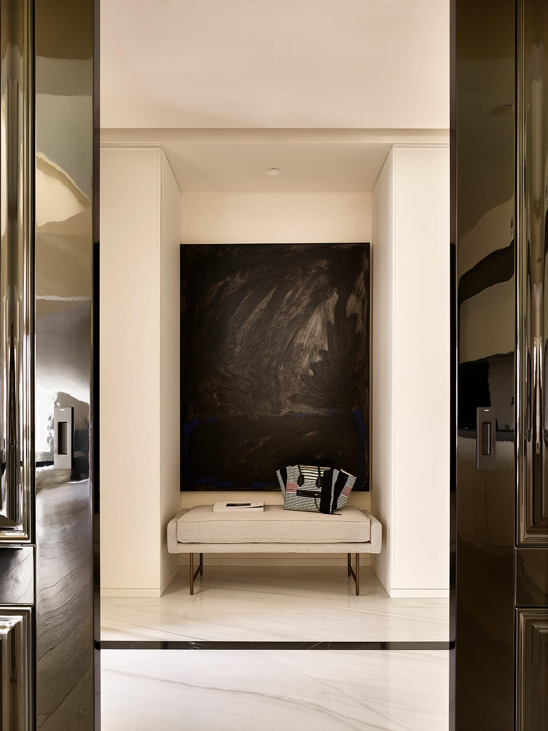 莫斯科色彩鲜艳的现代公寓丨俄罗斯莫斯科丨Well Done Interiors-37