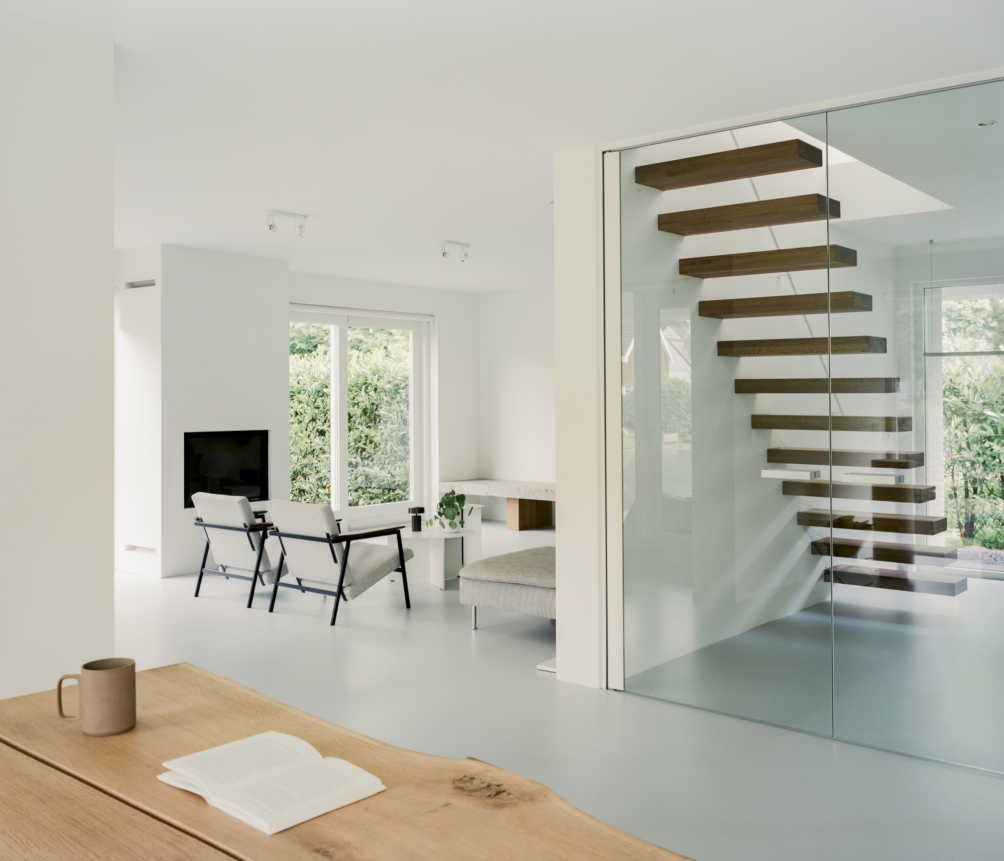 AB 之家丨荷兰丨Space Encounters-16