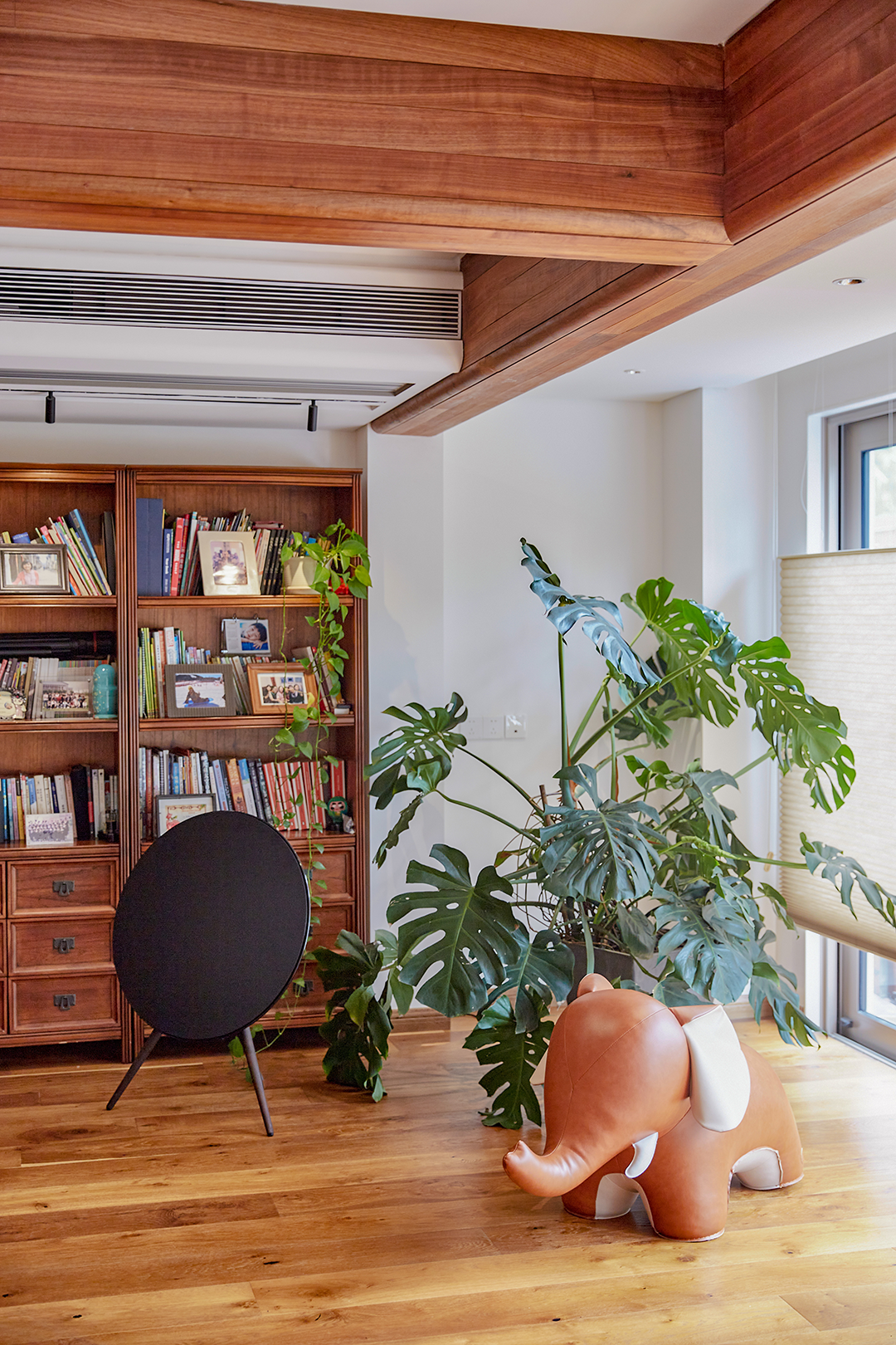 瑞岚雅筑丨中国广州丨深作建筑空间事务所-91