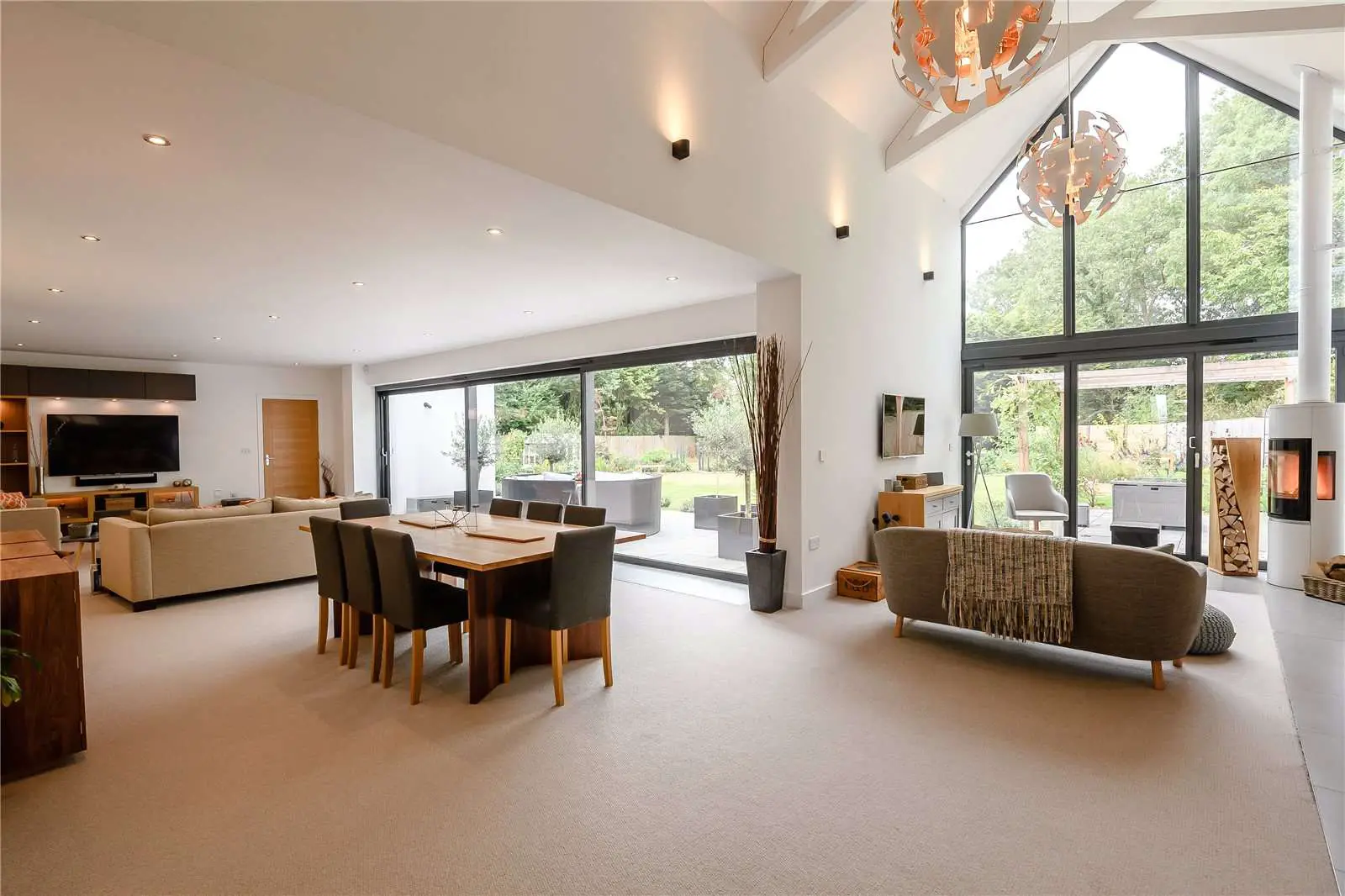 英国节能设计师住宅,超大厨房与美景共融-3