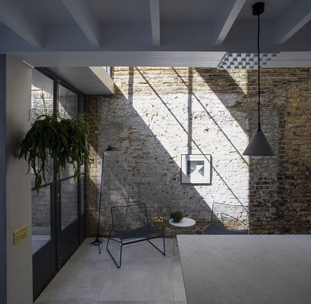 英国汉宁顿路住宅丨Matthew Giles Architects-17