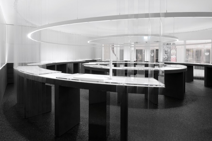 首尔 P+店 | millennials 的视觉标识-0