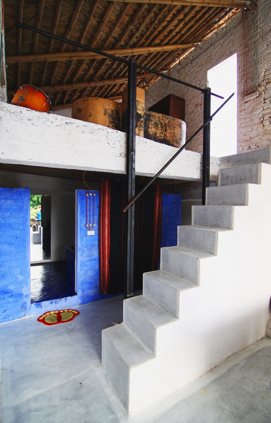 比天堂更陌生-12