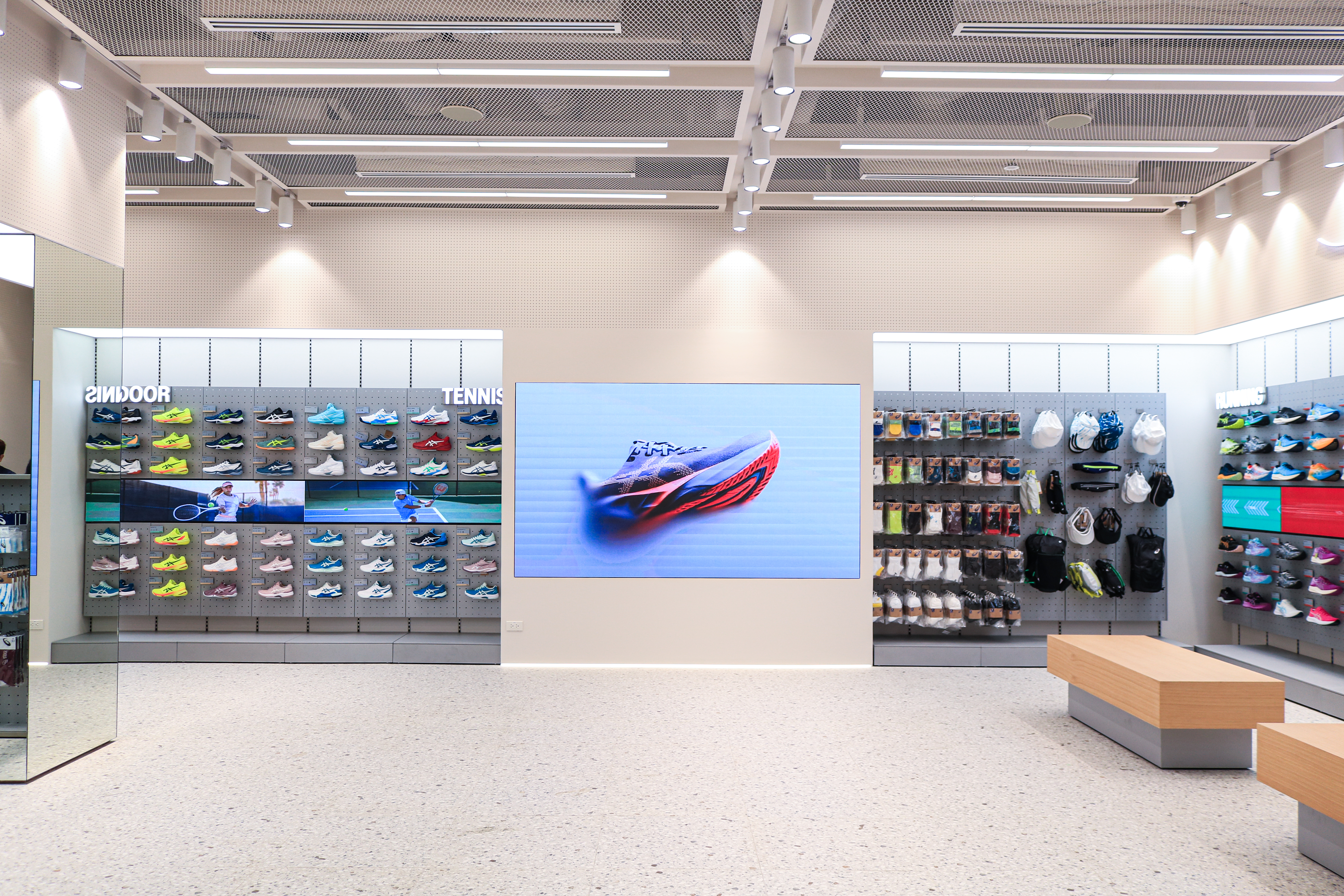 ASICS MEGABANGA-3