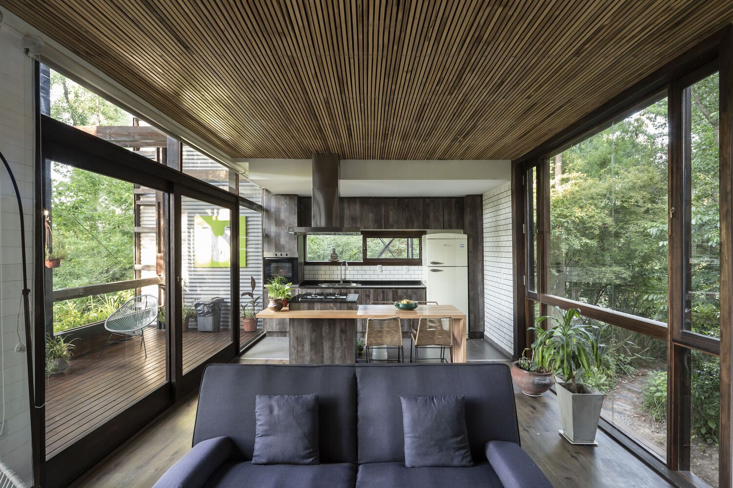 阿根廷 Casa Bou 黑盒子住宅丨LMCO arquitectos-18