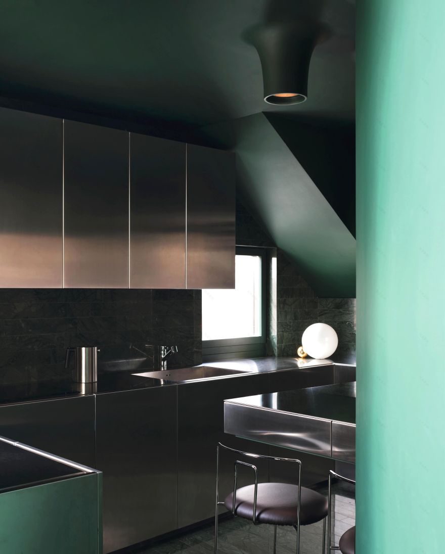 米兰时尚公寓 | 色彩与创新的完美融合-10