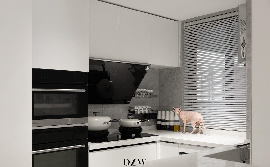 弧形拱门,波浪墙面新居设计-9