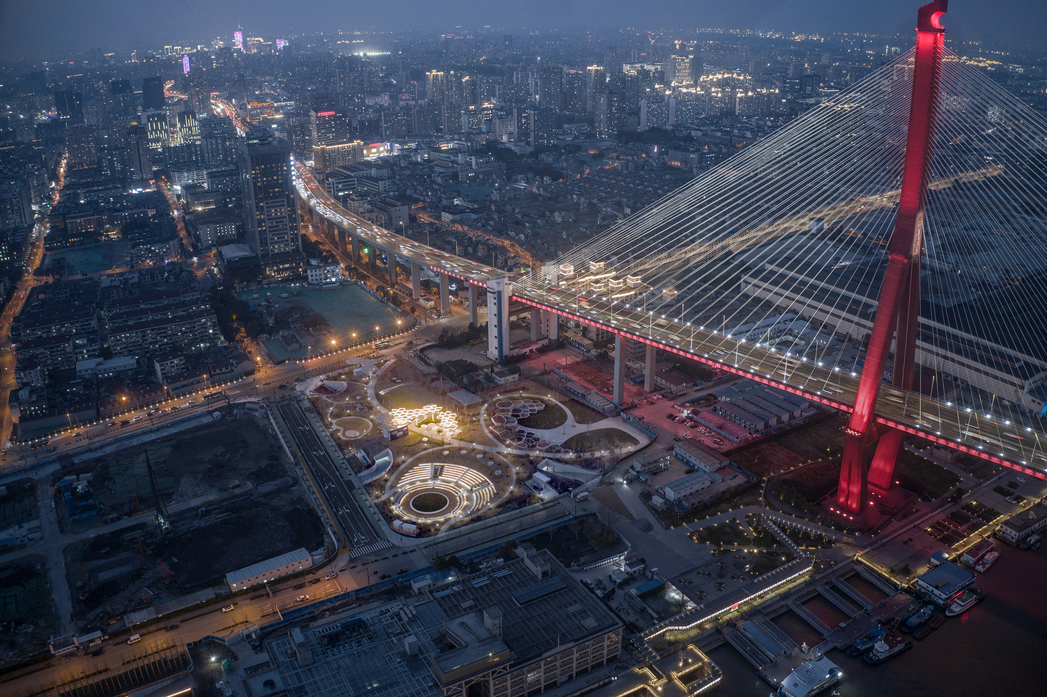 Yangpu Bridge 公共空间与环境整合项目（一期）-16